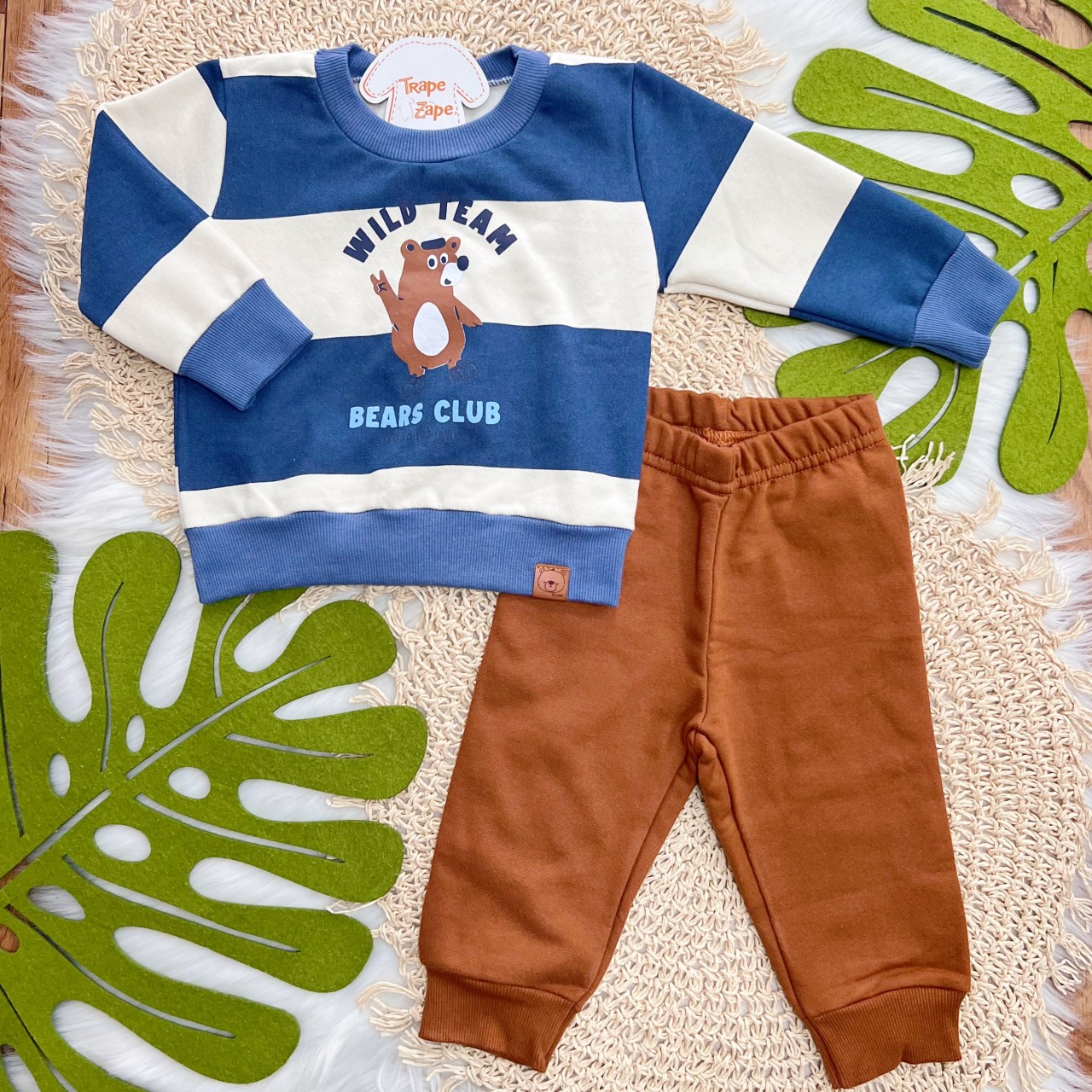 Conj. Casaco Wild Team Bears Club e Calça de Moletom - Azul Jeans e Creme